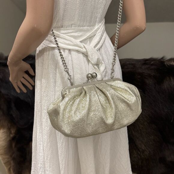 Silver Glitter Sheepskin Handmade Kisslock Slouchy Clutch/Wristlet/Crossbody - Picture 14 of 17